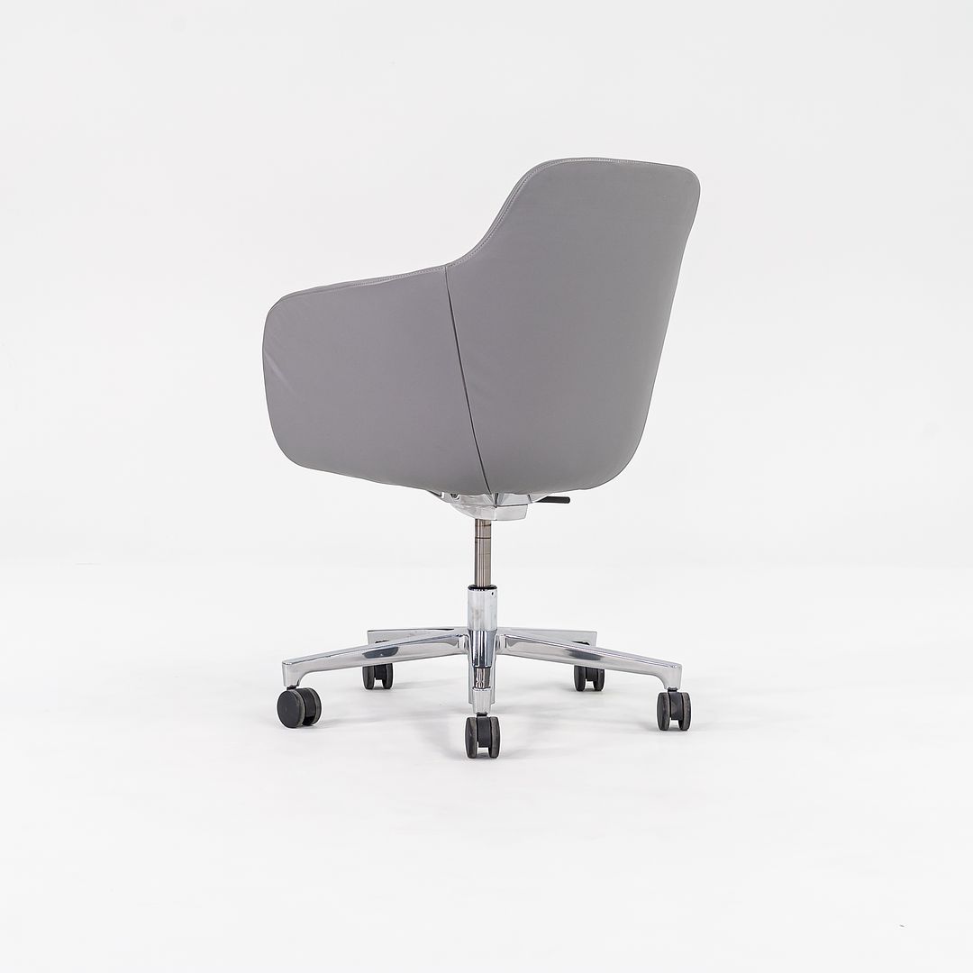Saiba Mid-Back Task Chair