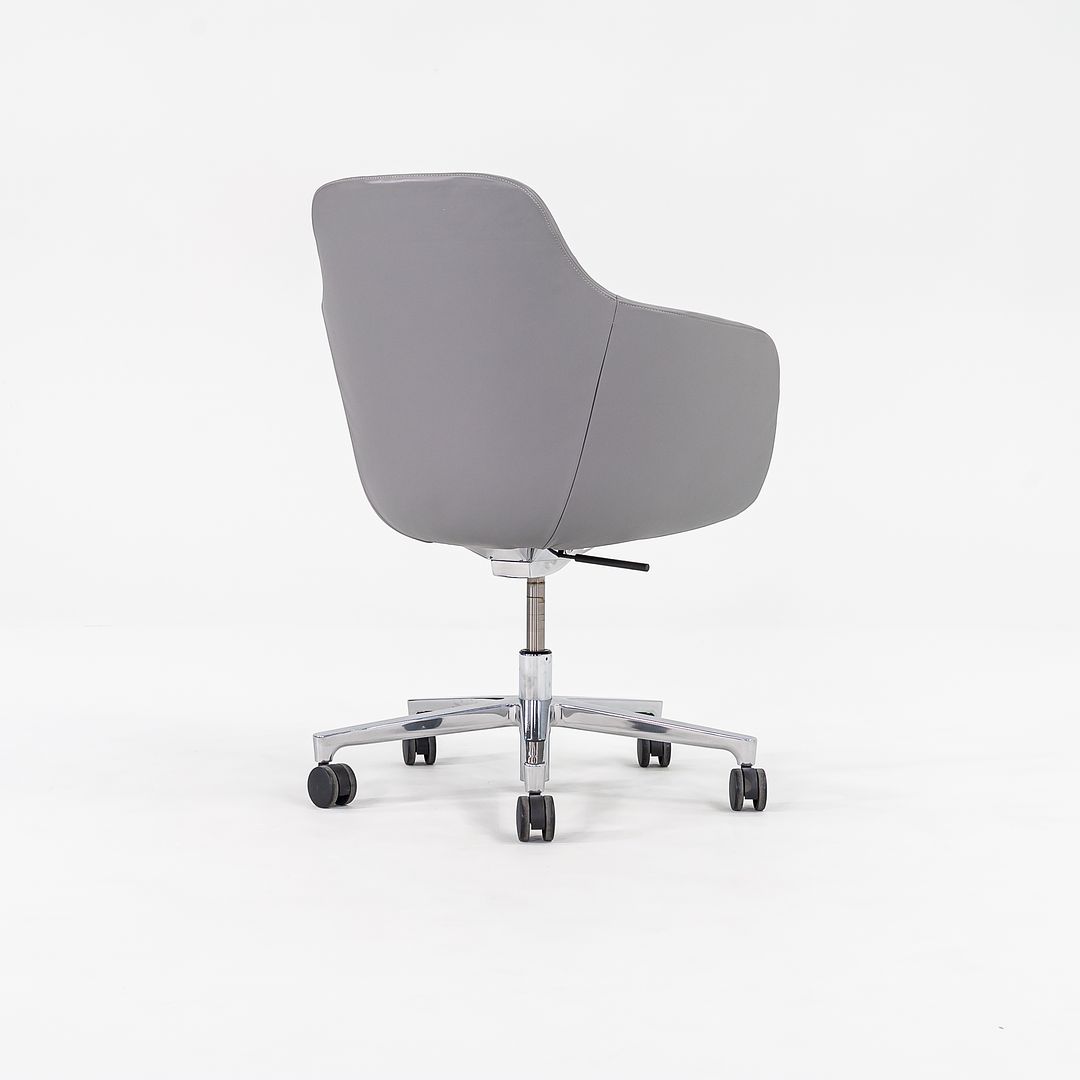 Saiba Mid-Back Task Chair