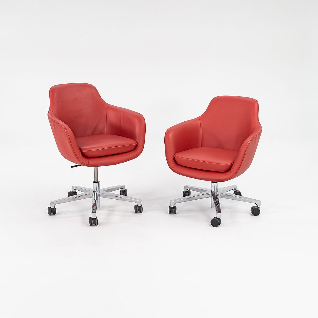 Saiba Mid-Back Task Chair with Five-Star Base by Naoto
