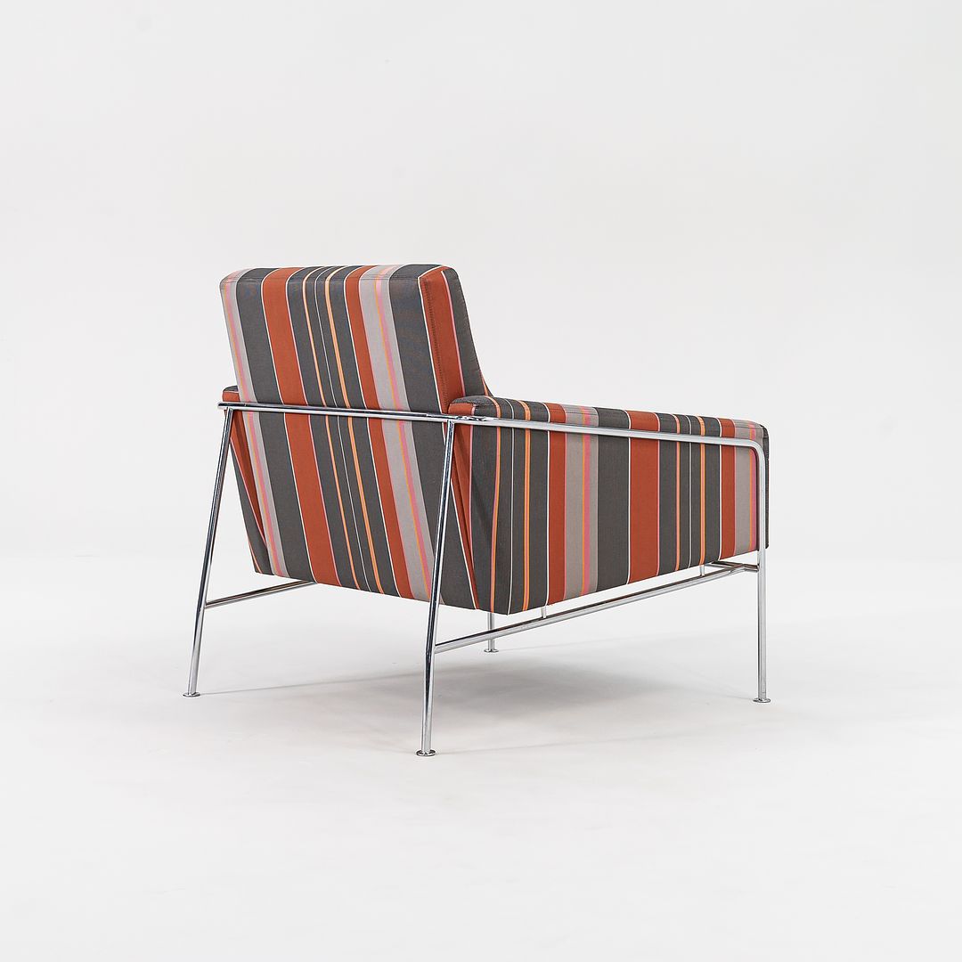 Series 3300 Easy Chair