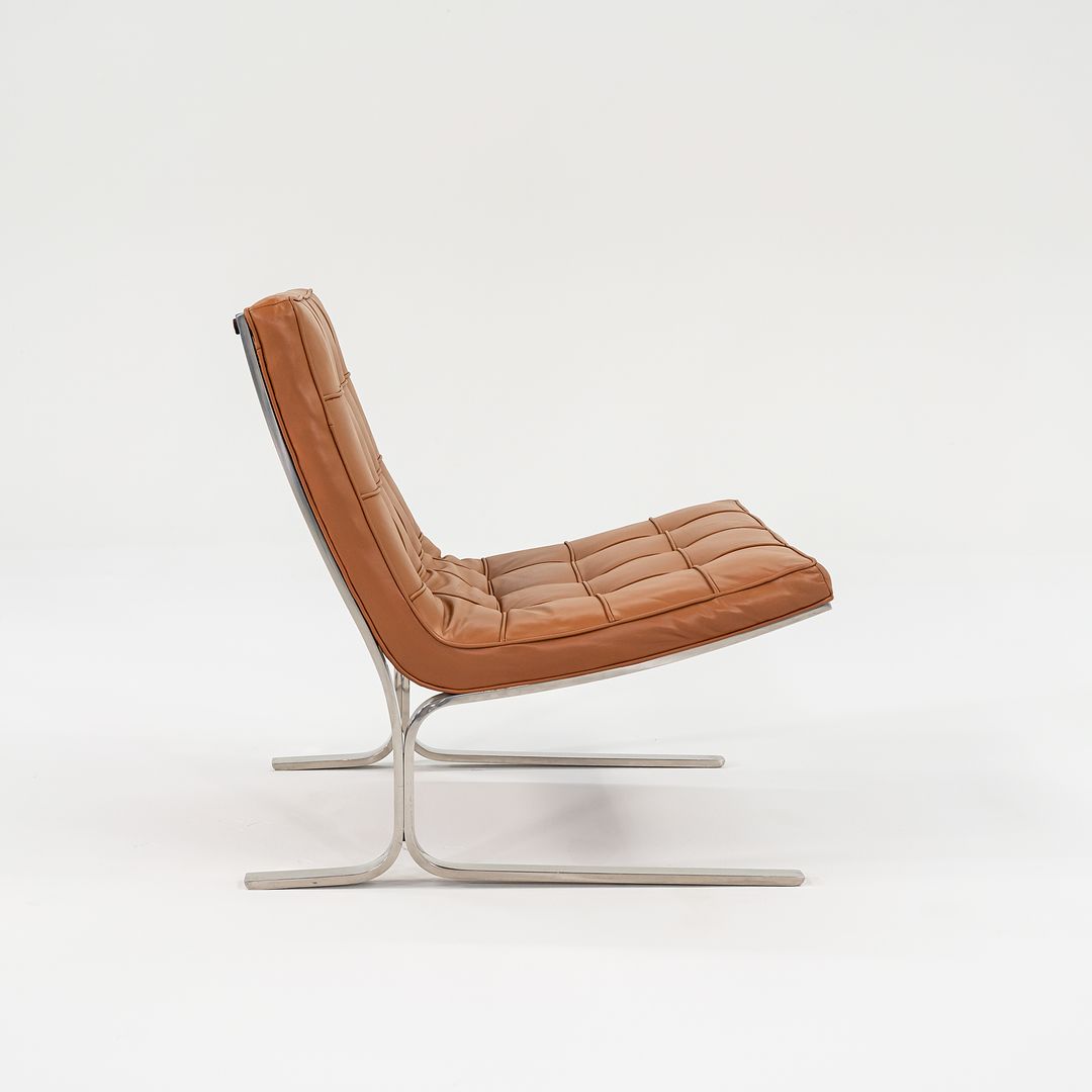 CH28 Lounge Chairs