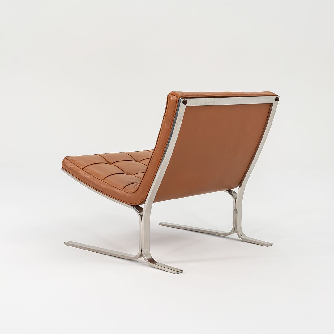 CH28 Lounge Chairs