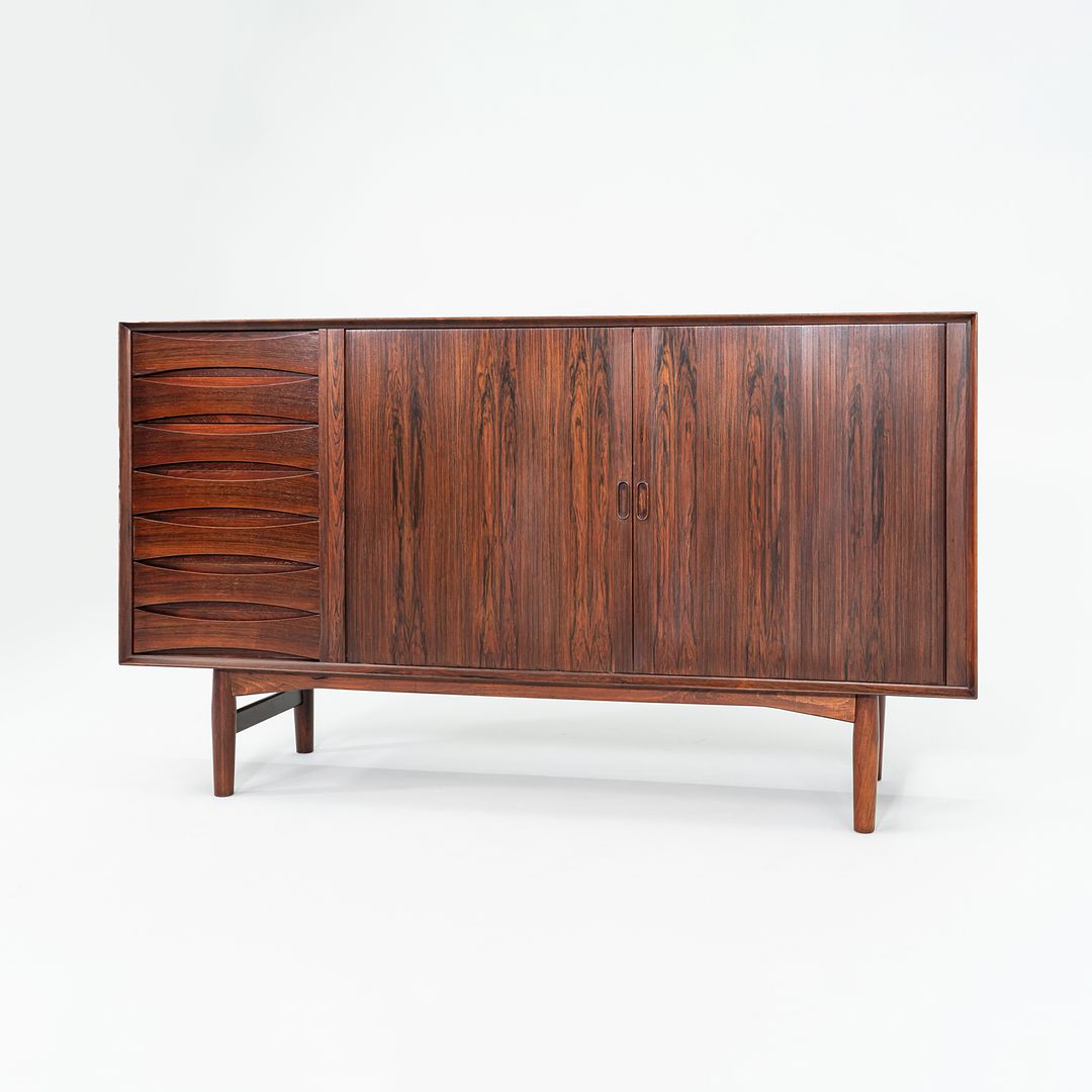 Triennale No. 29 Credenza