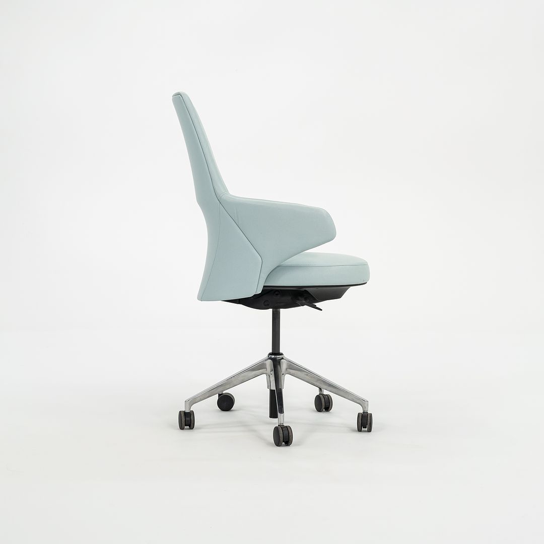 Mid-Back Chair with Integrated Arm, 5-Star Base