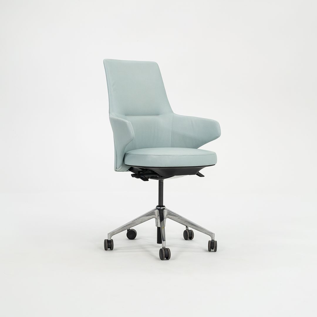 Mid-Back Chair with Integrated Arm, 5-Star Base