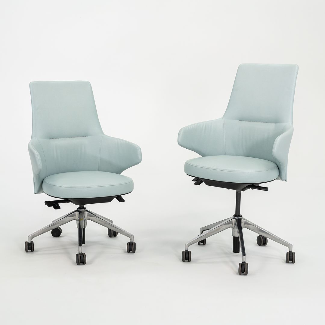 Mid-Back Chair with Integrated Arm, 5-Star Base