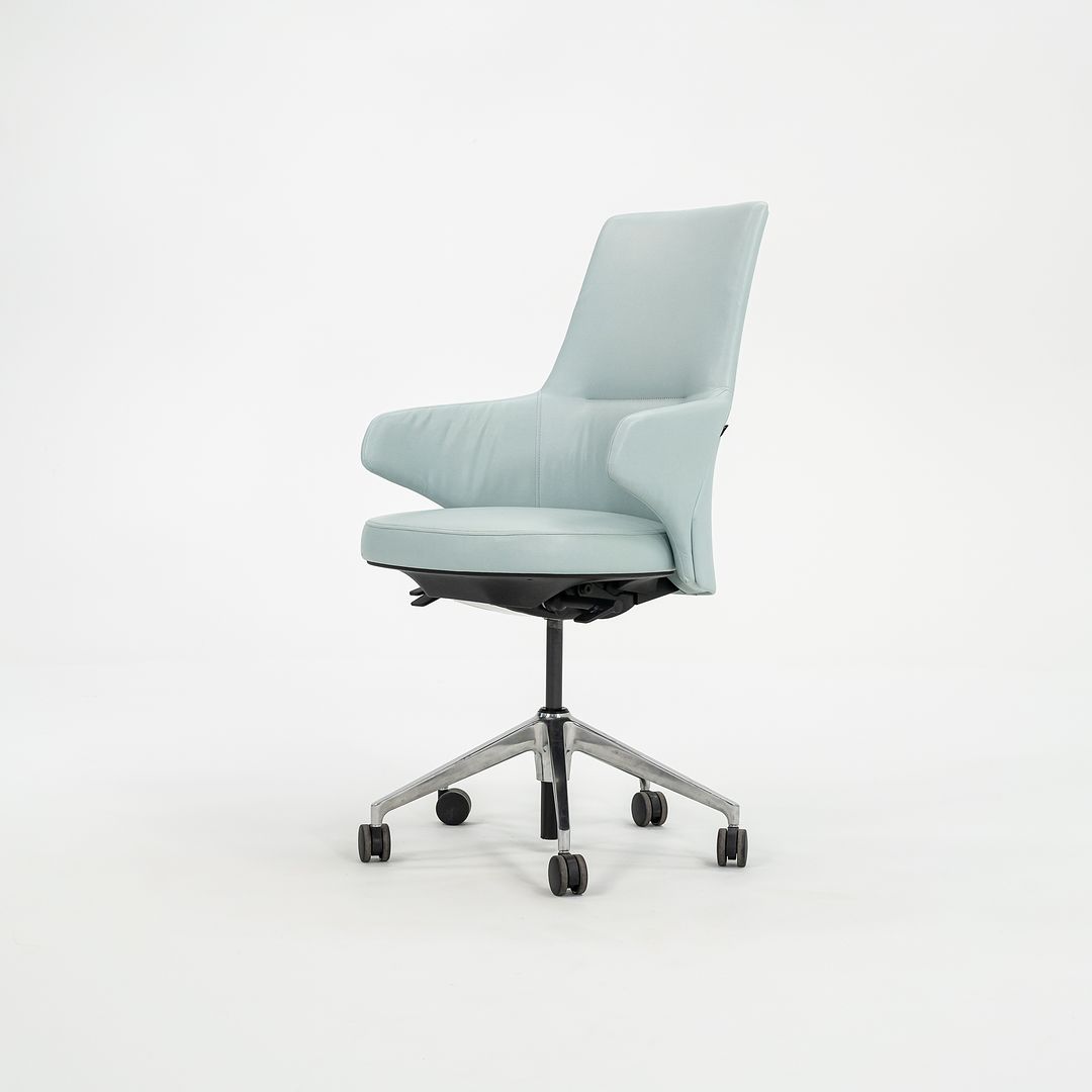 Mid-Back Chair with Integrated Arm, 5-Star Base