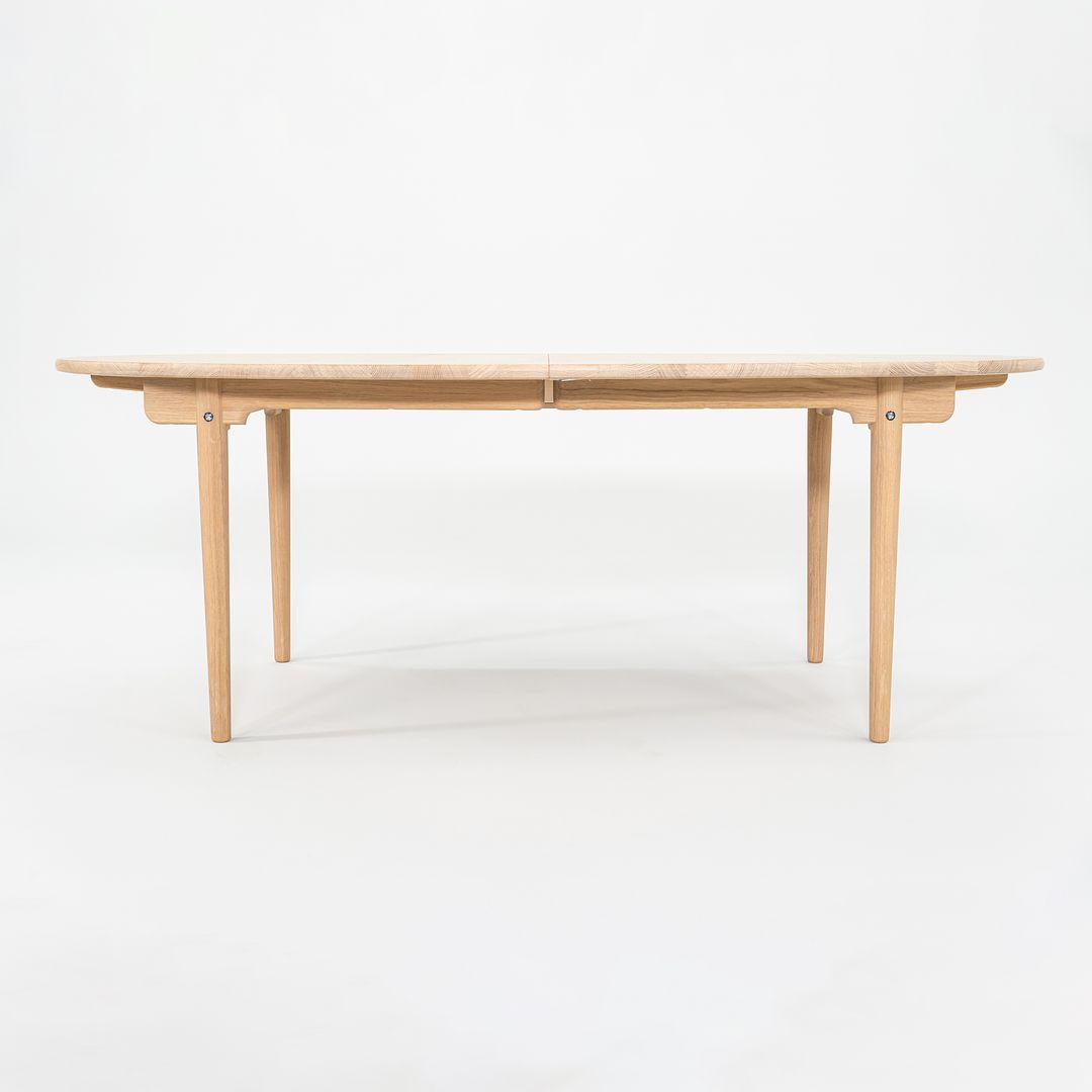 CH338 Dining Table