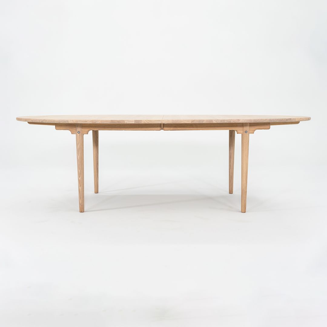 CH339 Dining Table