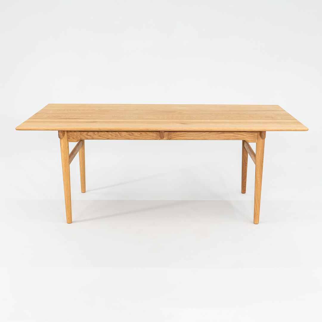 CH327 Dining Table