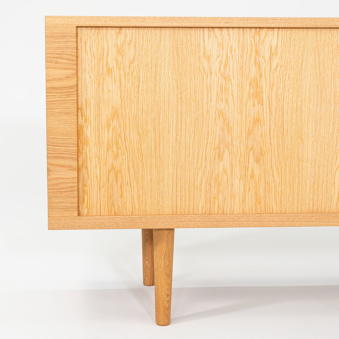 CH825 Credenza