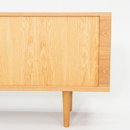 CH825 Credenza