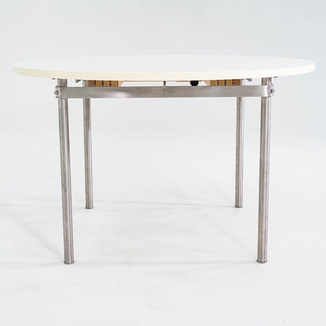 CH388 Dining Table