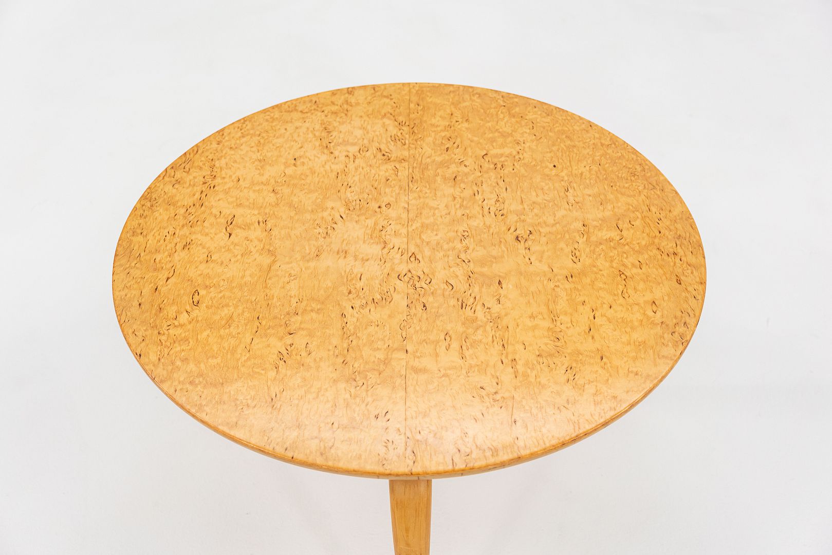 Annika Side Table