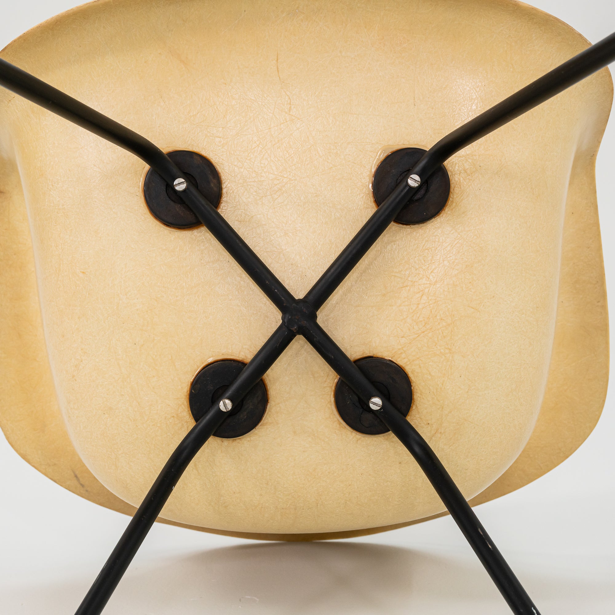 MAX Armchair