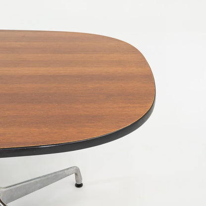 Segmented Conference Table, Model ET151