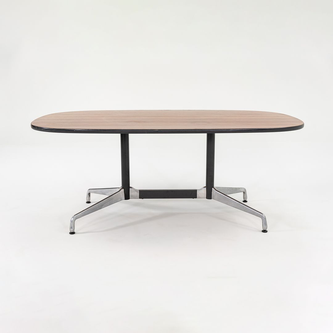 Segmented Conference Table, Model ET151