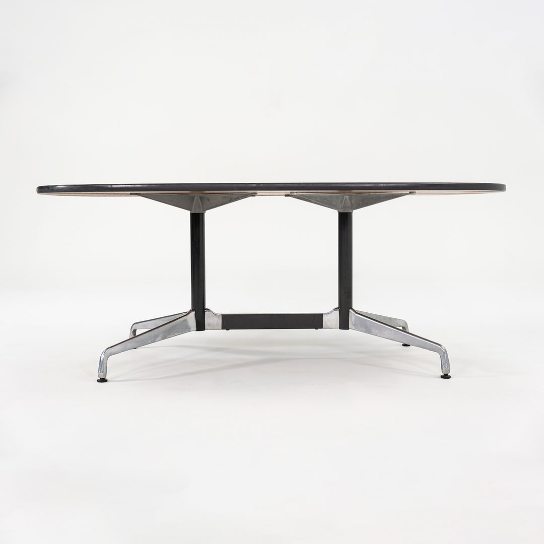 Segmented Conference Table, Model ET151