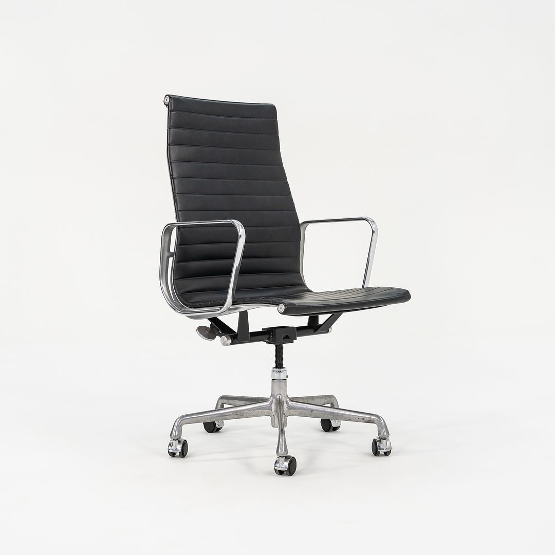 Aluminum Group Executive Desk Chair