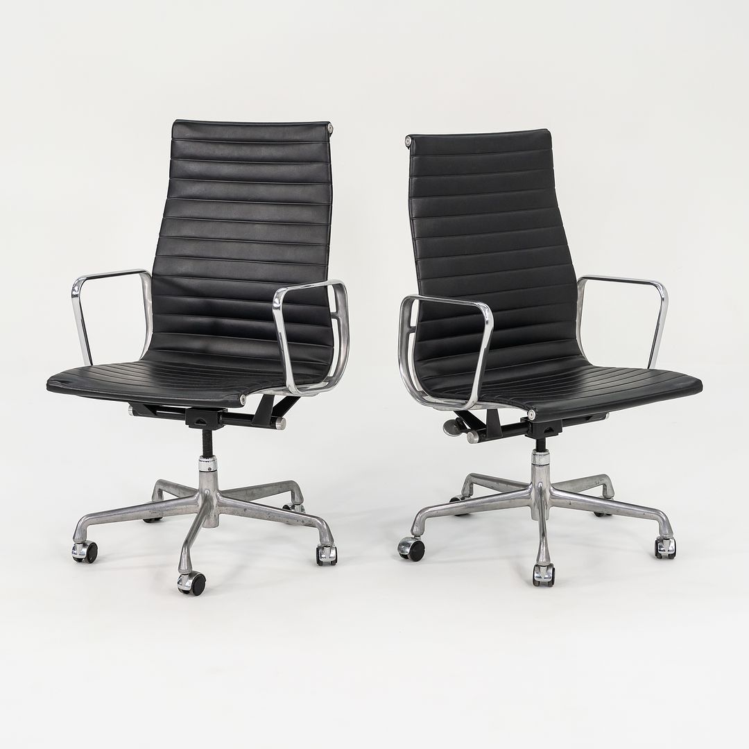 Aluminum Group Executive Desk Chair