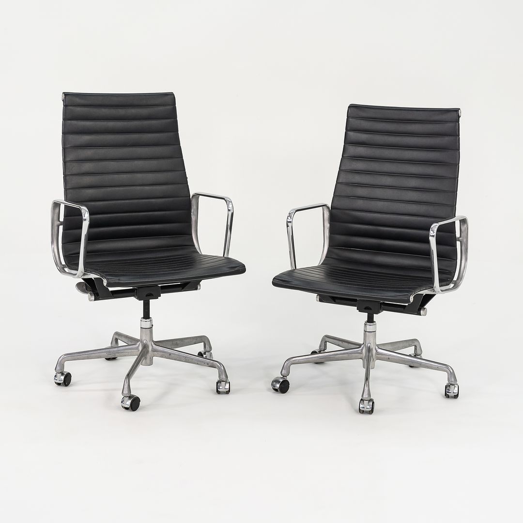 Aluminum Group Executive Desk Chair