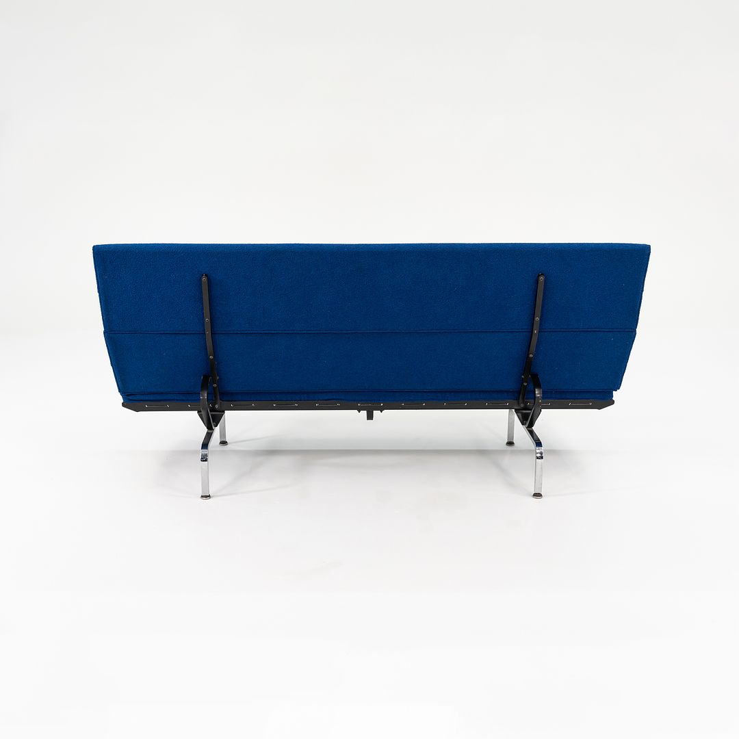 S-473 Compact Sofa