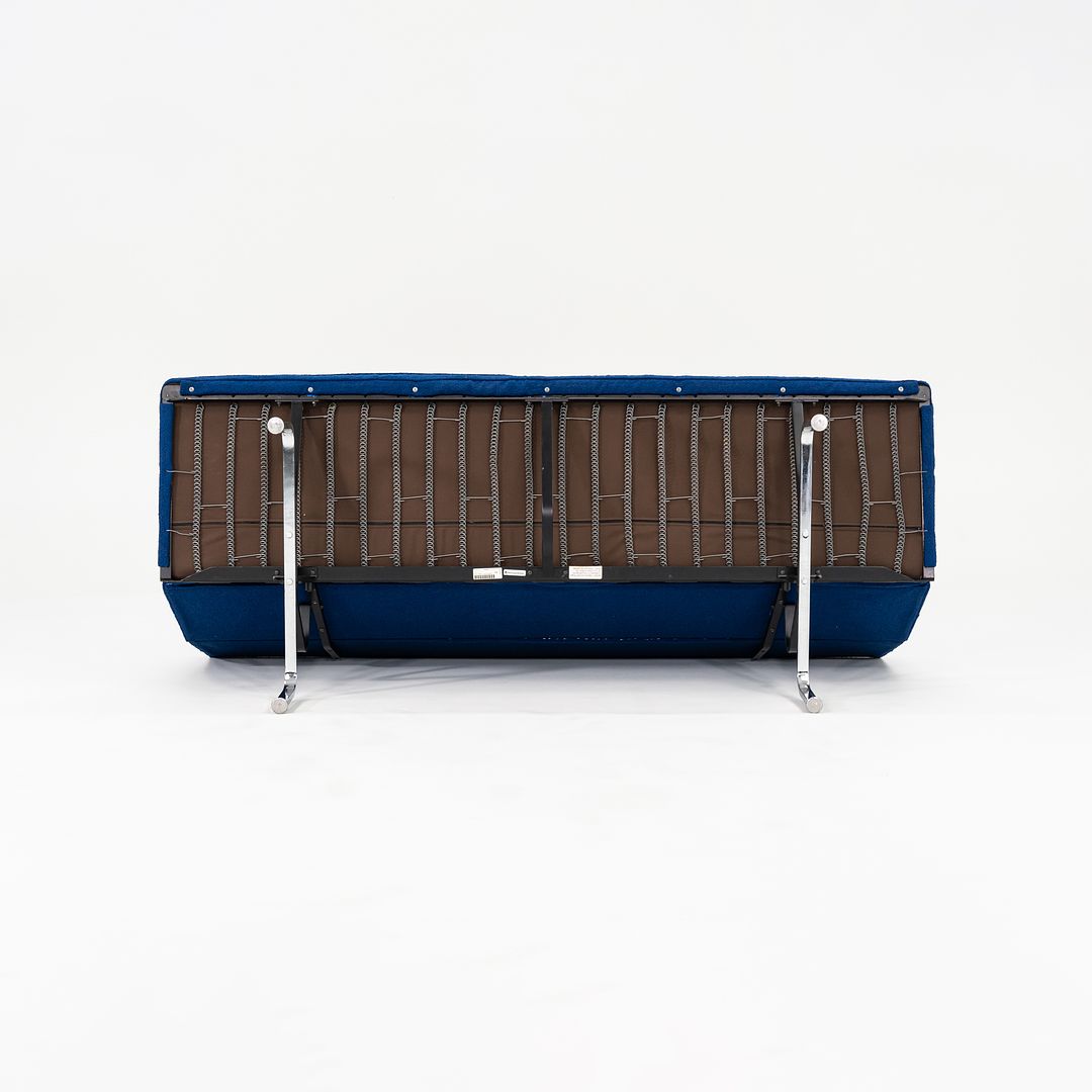 S-473 Compact Sofa