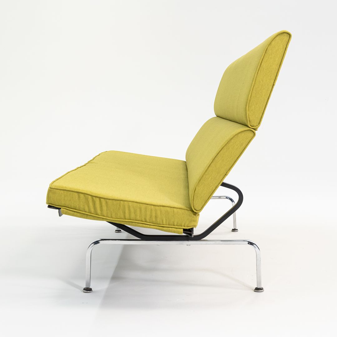 S-473 Compact Sofa