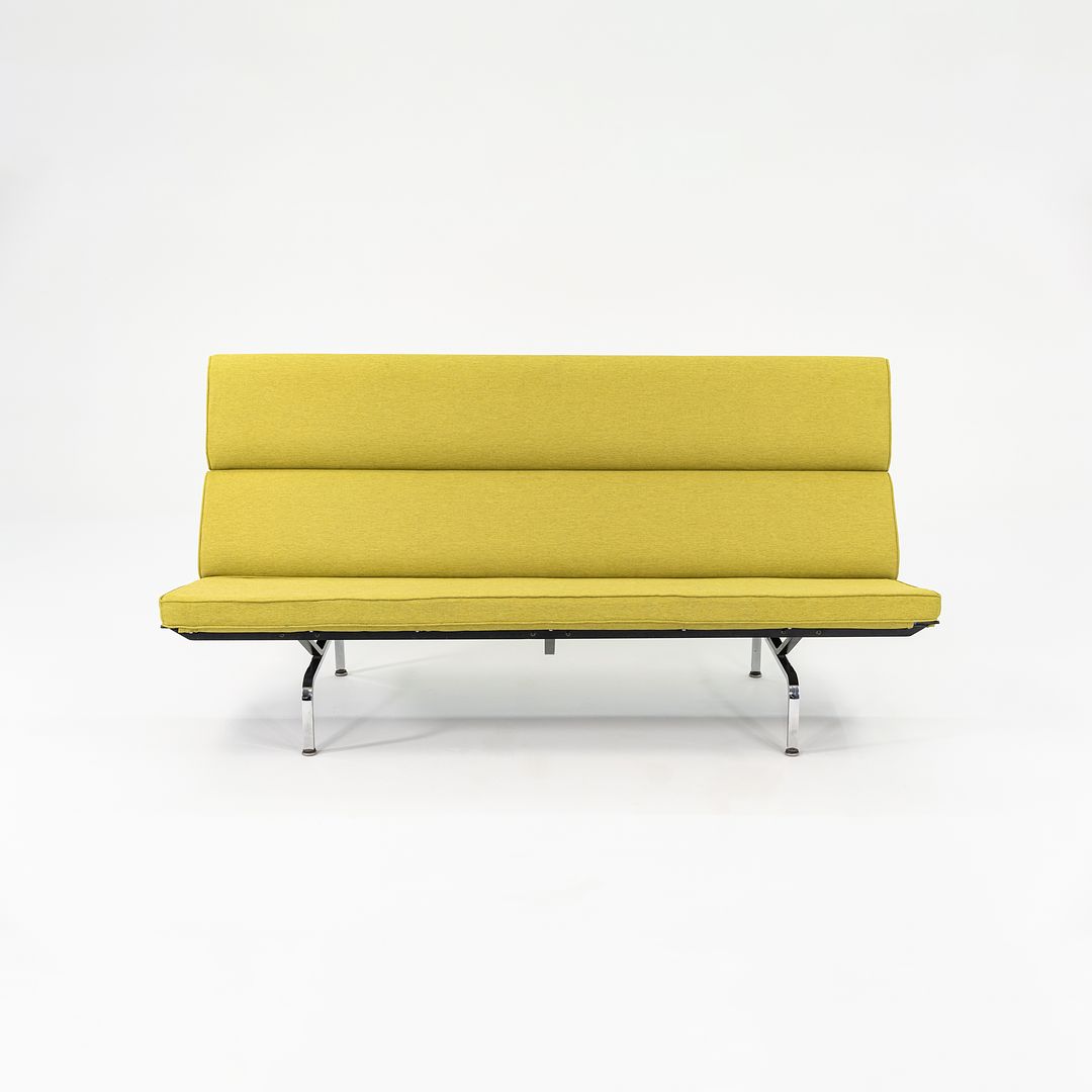 S-473 Compact Sofa