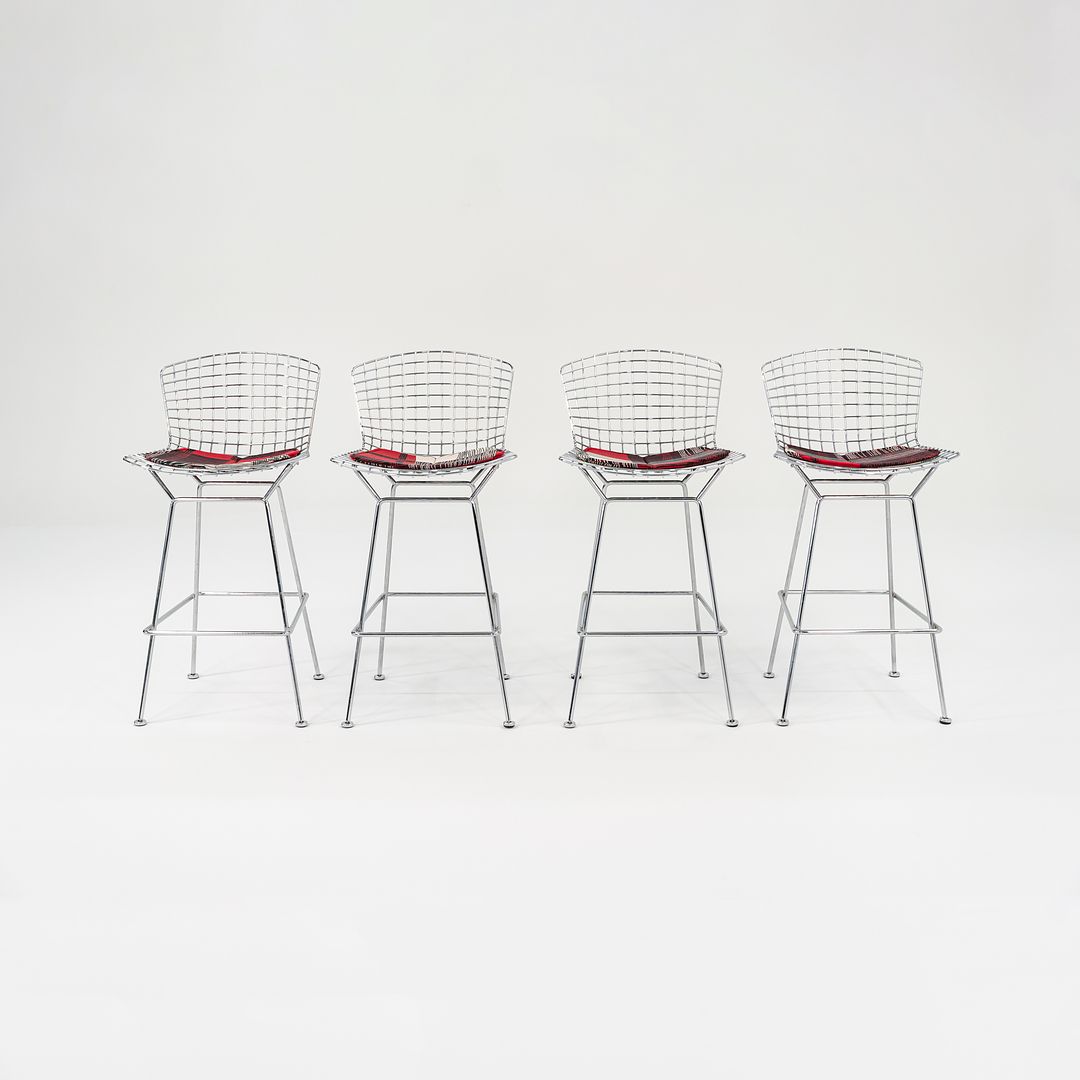 Bertoia Bar Stool, Model 428C