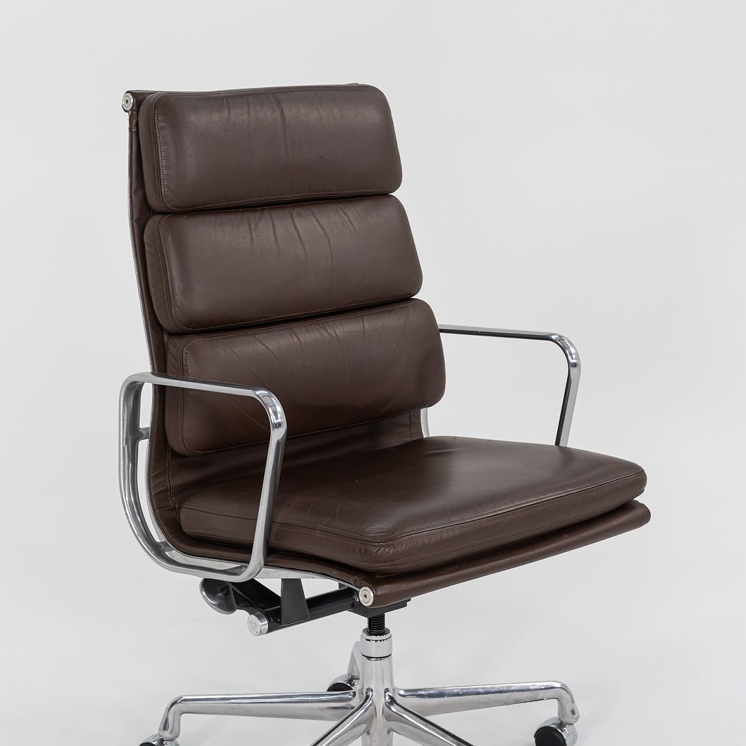 Soft Pad Executive Chair, Model EA437