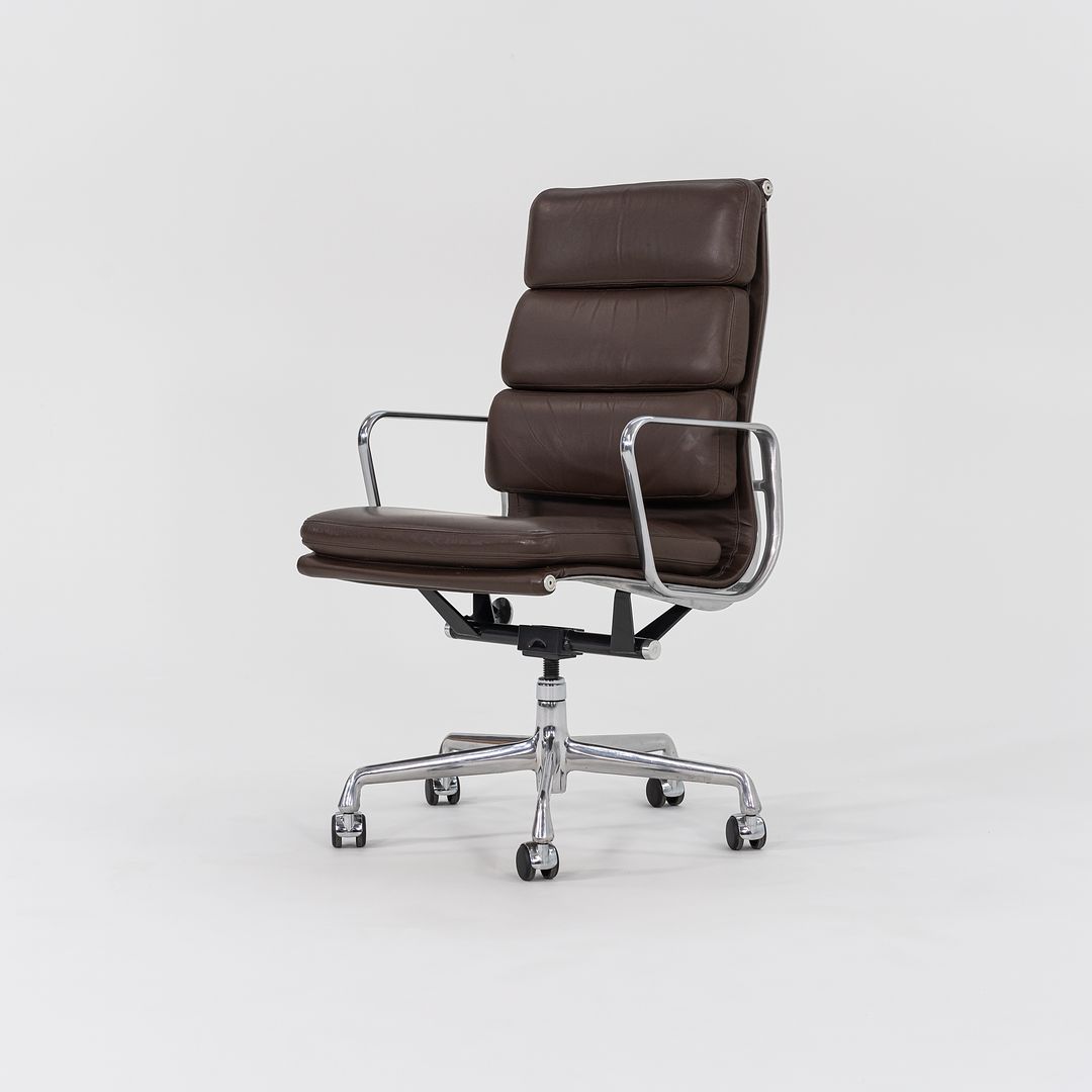 Soft Pad Executive Chair, Model EA437