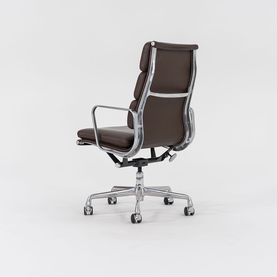 Soft Pad Executive Chair, Model EA437