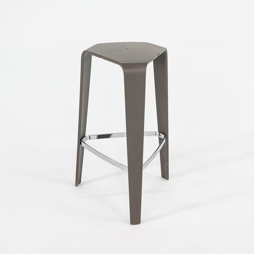 Tre Bar Stool