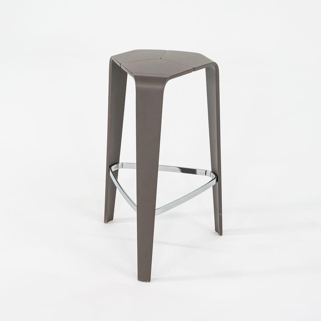 Tre Bar Stool