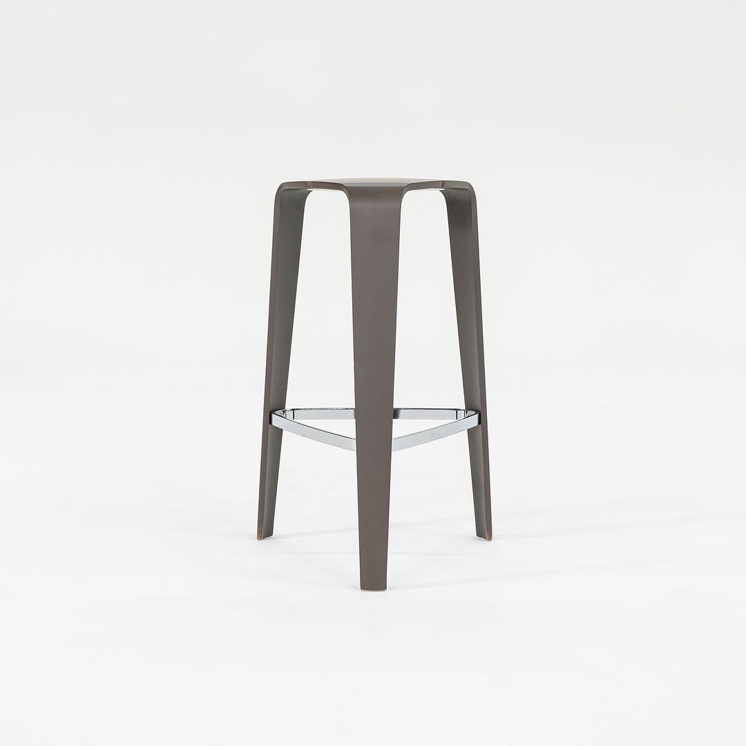 Tre Bar Stool