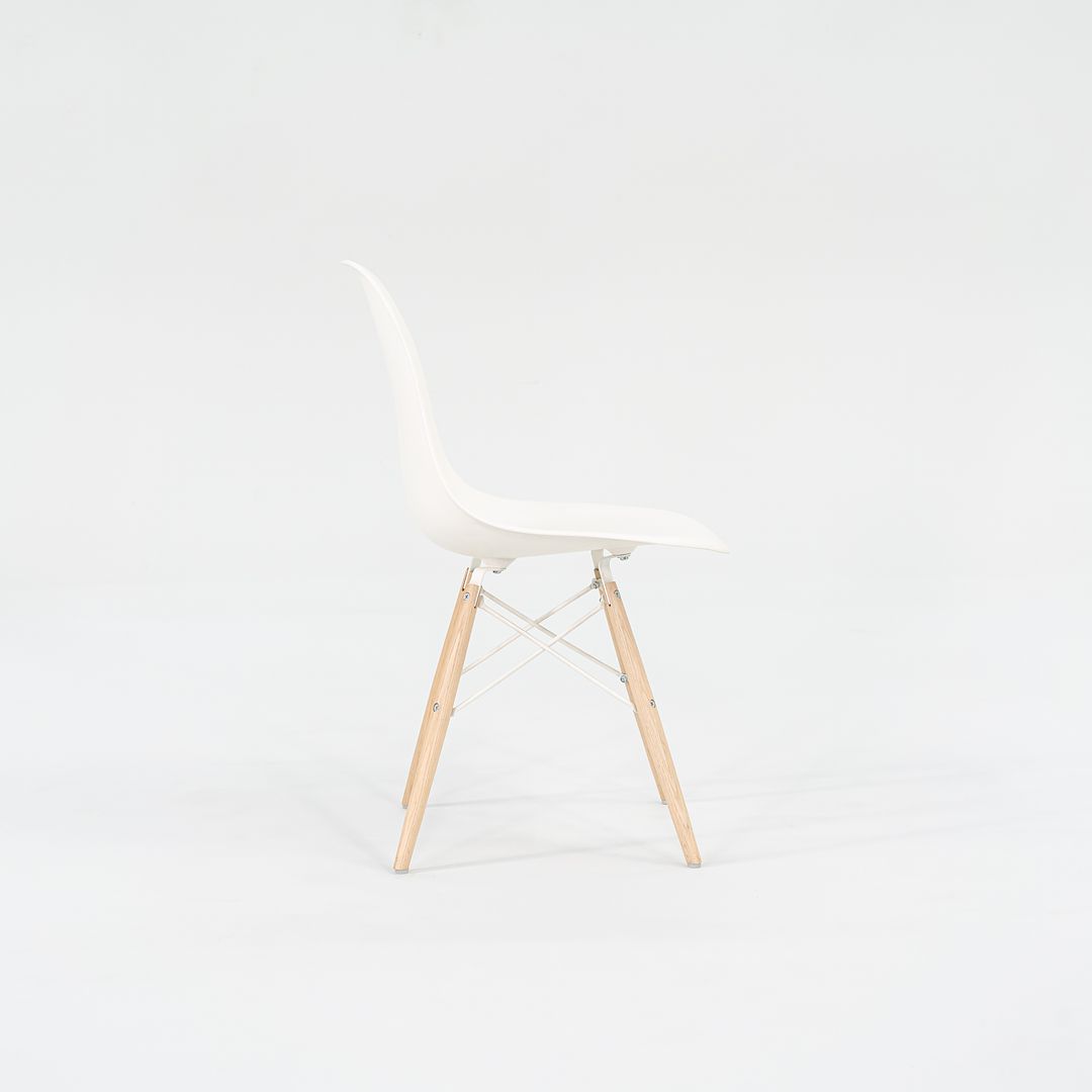 DSW Side Chair with Dowel Base