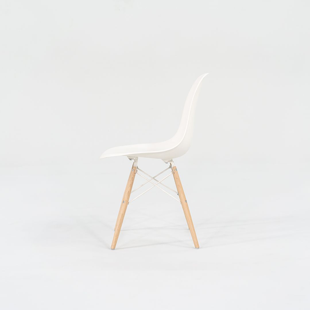 DSW Side Chair with Dowel Base