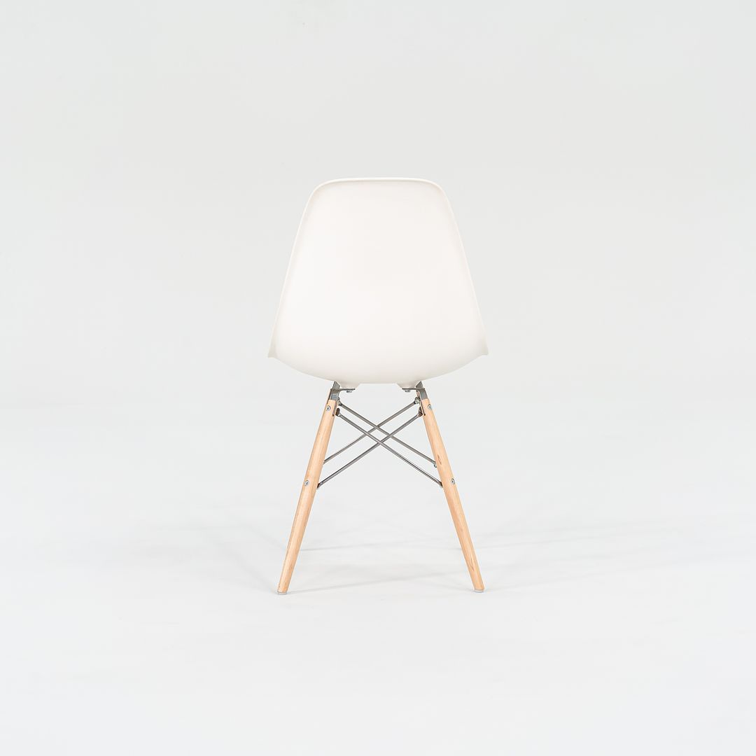 DSW Side Chair with Dowel Base