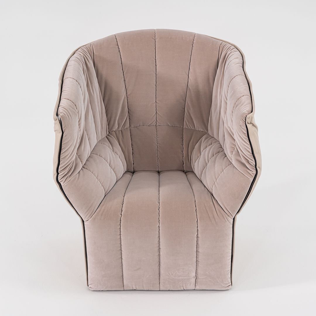 Moel Armchair