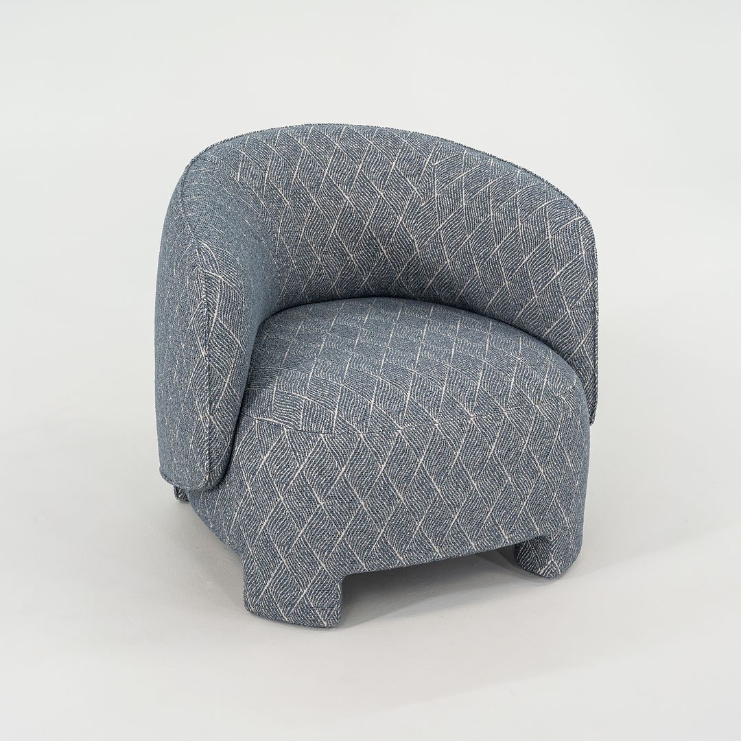 Taru Armchair