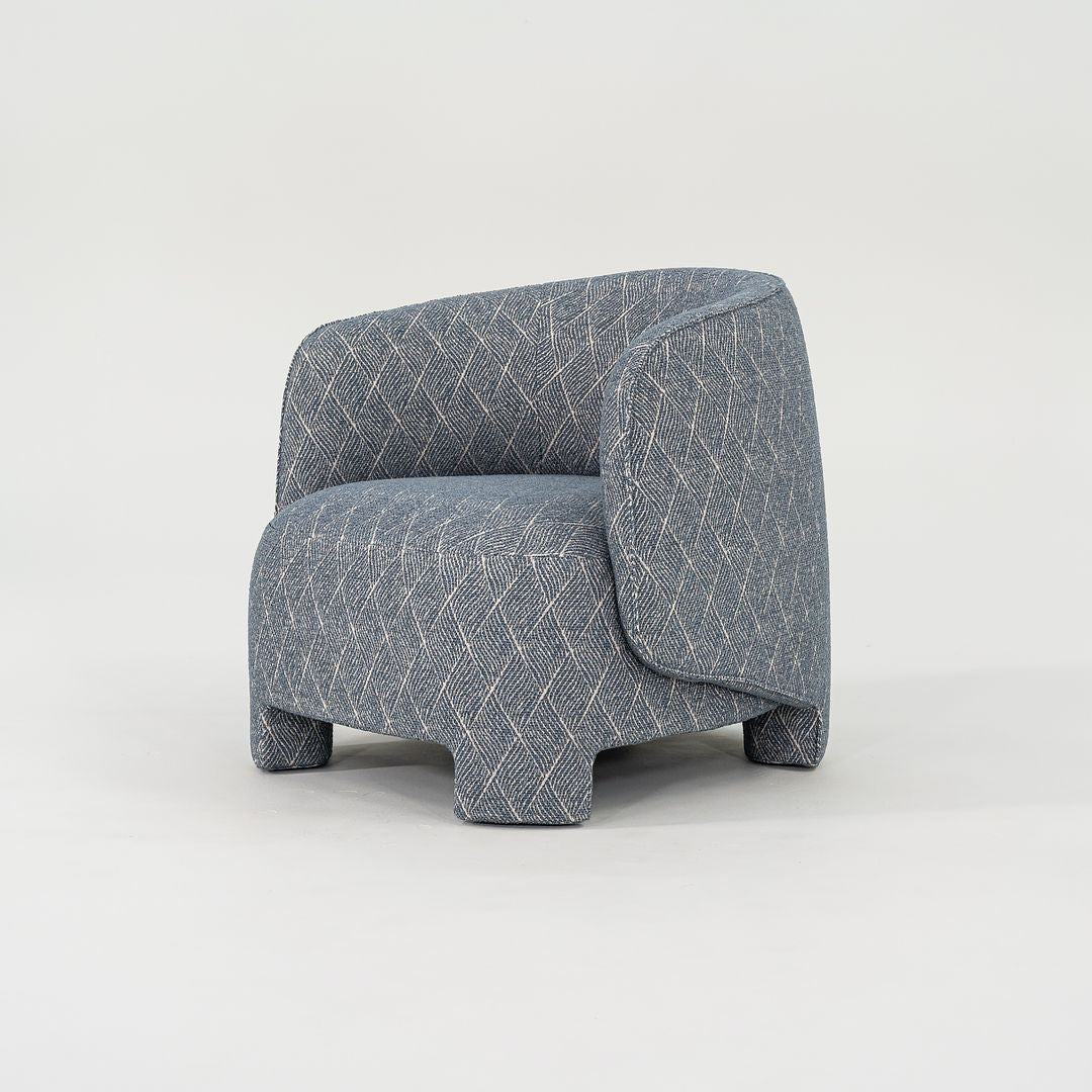 Taru Armchair