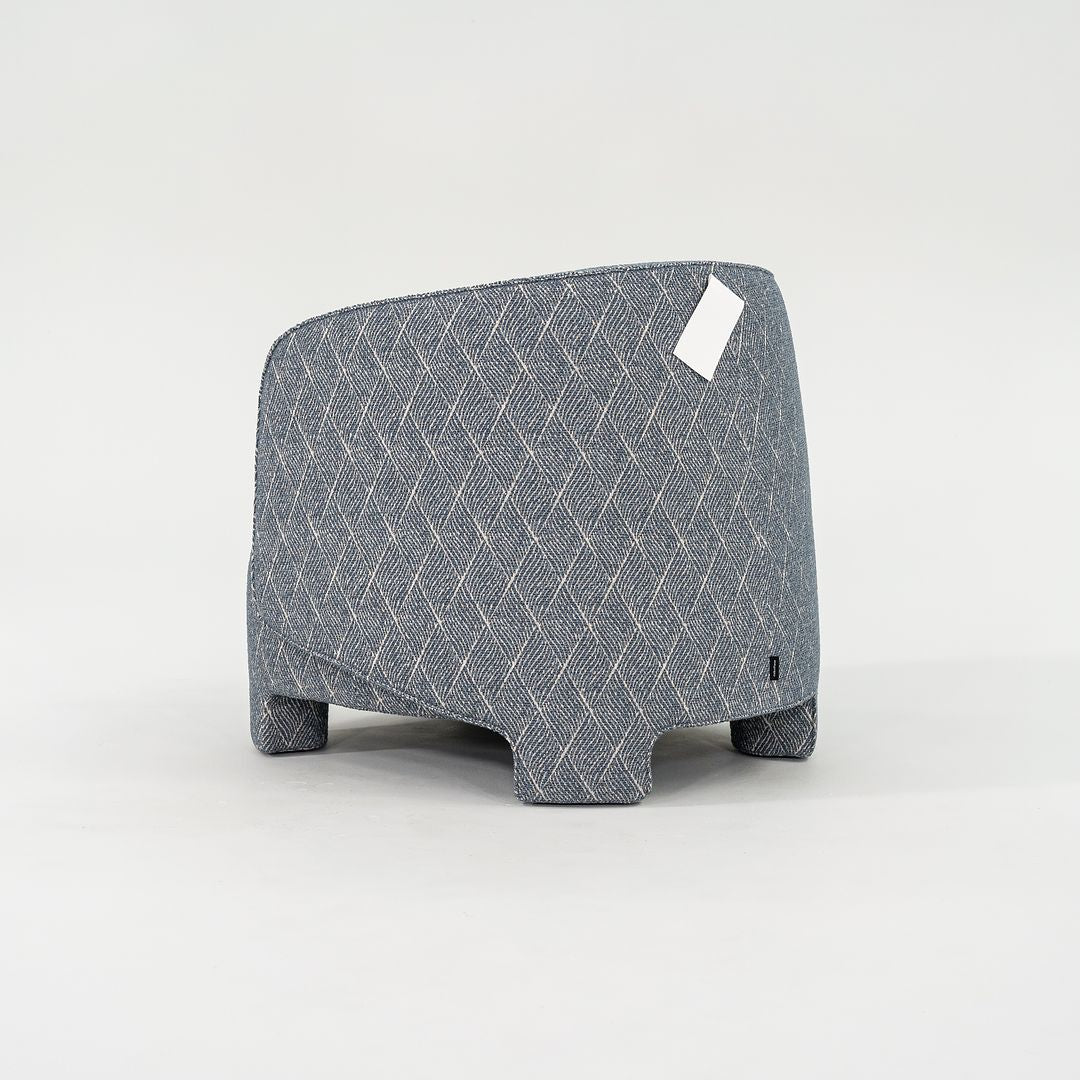 Taru Armchair