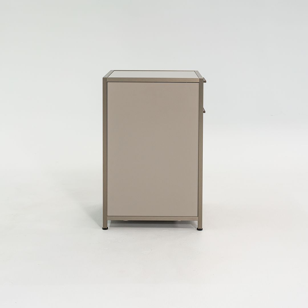 Dita Small Nightstand