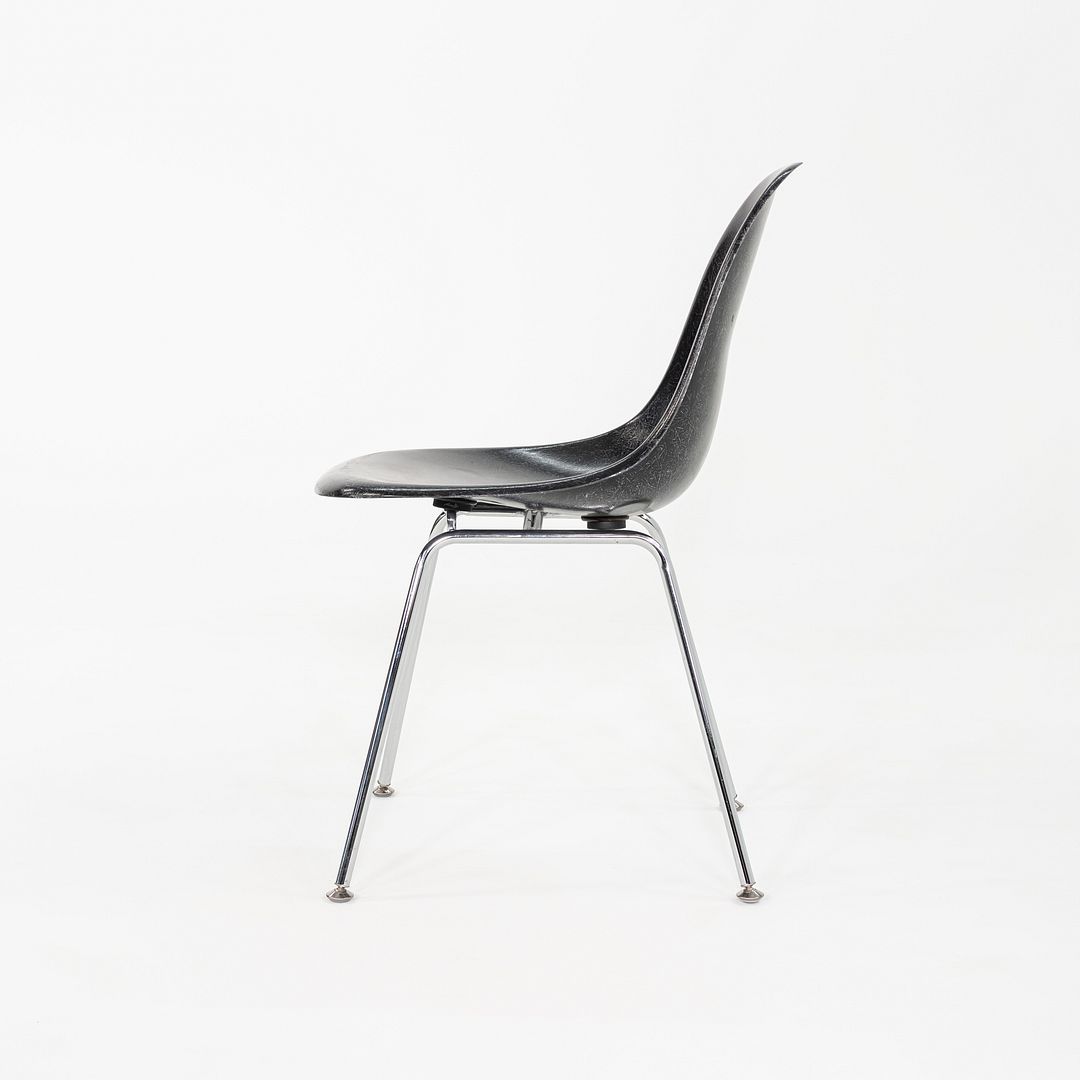 Shell Chair