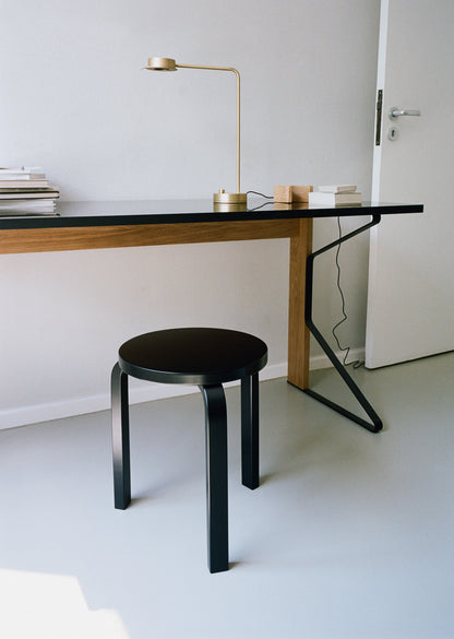 Kaari Desk