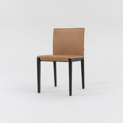 Andoo Side Chair