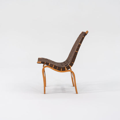 Model 41 Eva Reading Chair