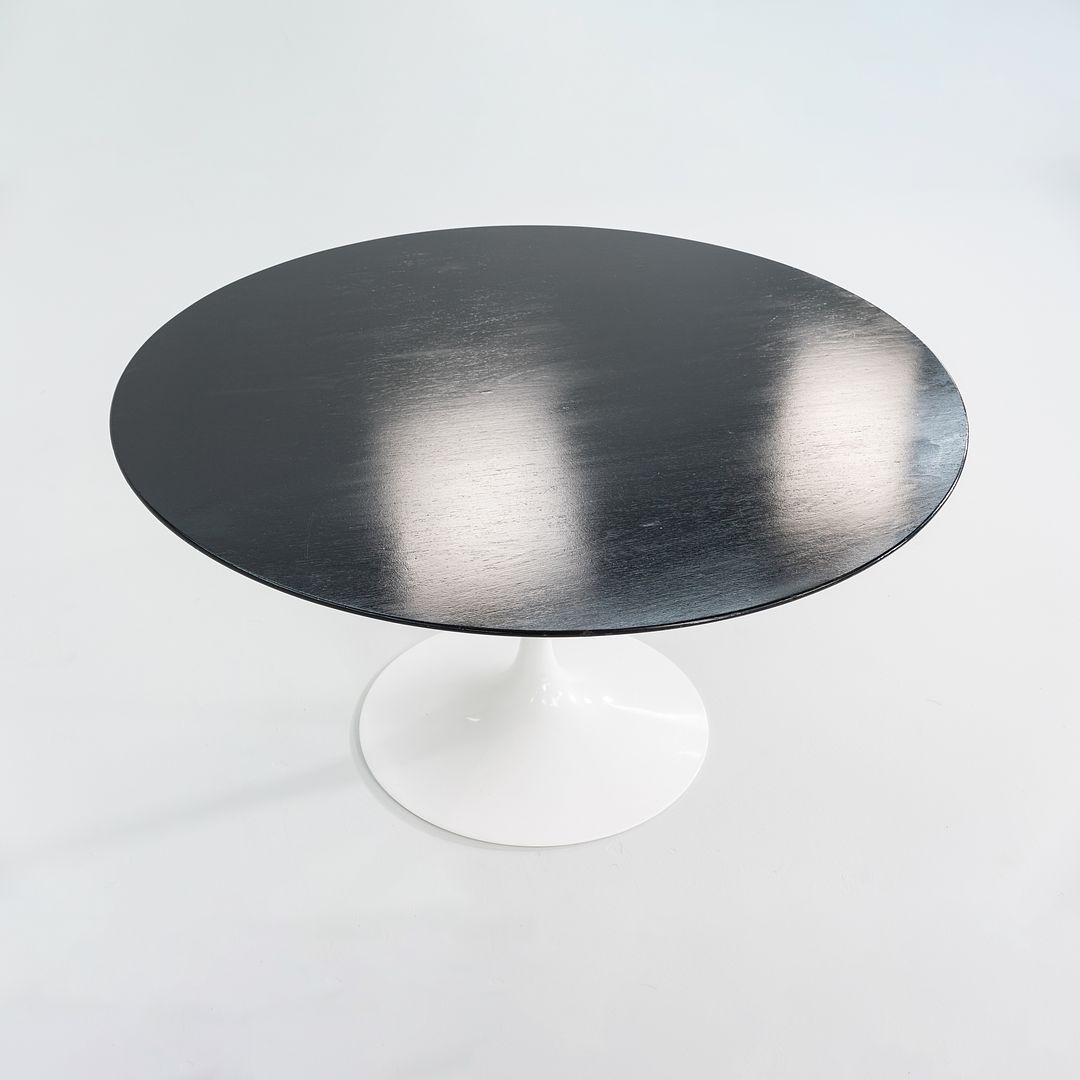 Saarinen Dining Table, 164W