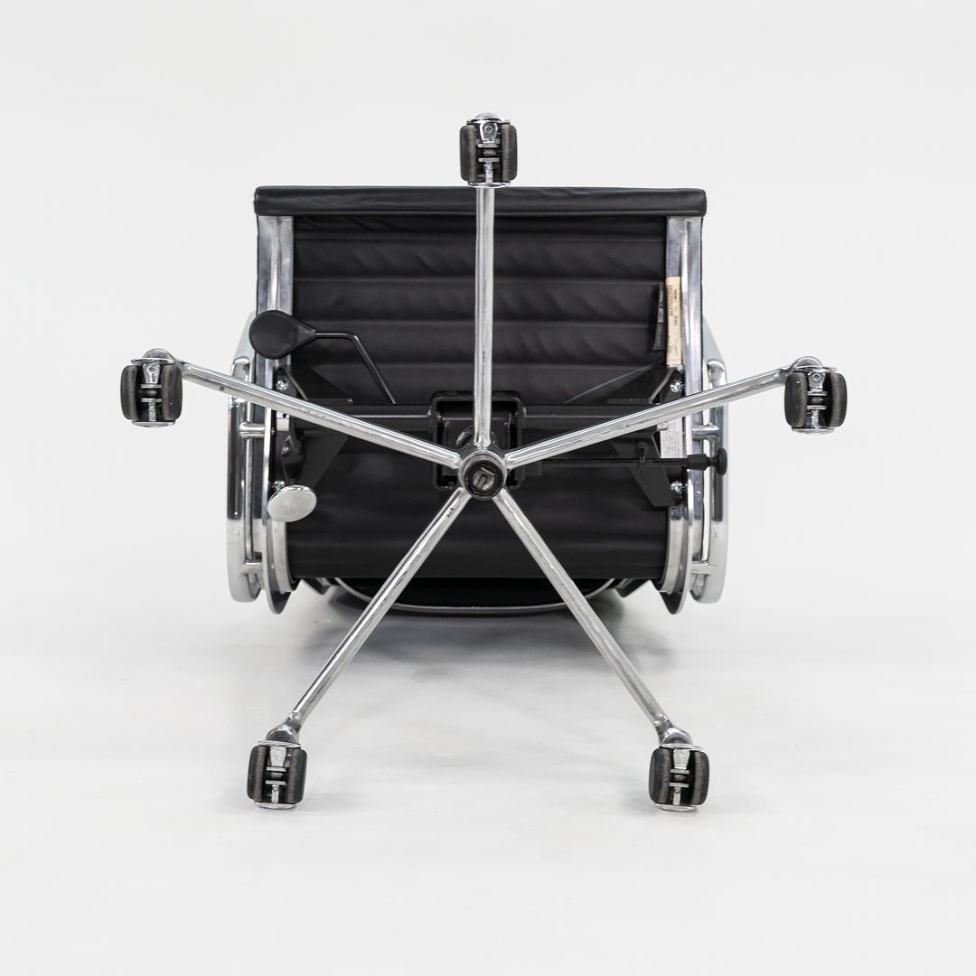 Aluminum Group Executive Desk Chair